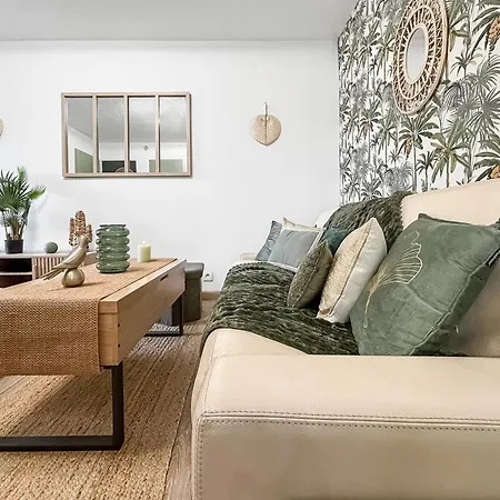 Jardin Prive, Wifi, Proche De La Appartamento